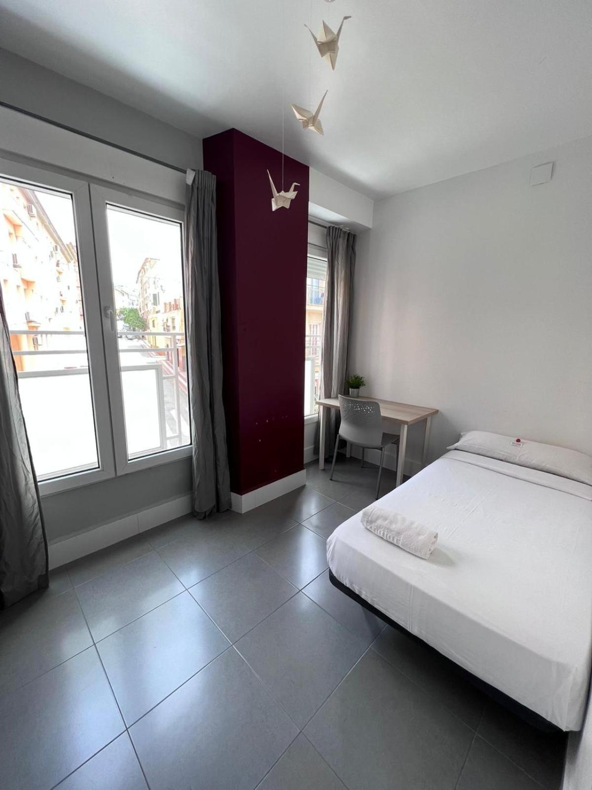 Bbtk Malaga Hostel Exterior photo
